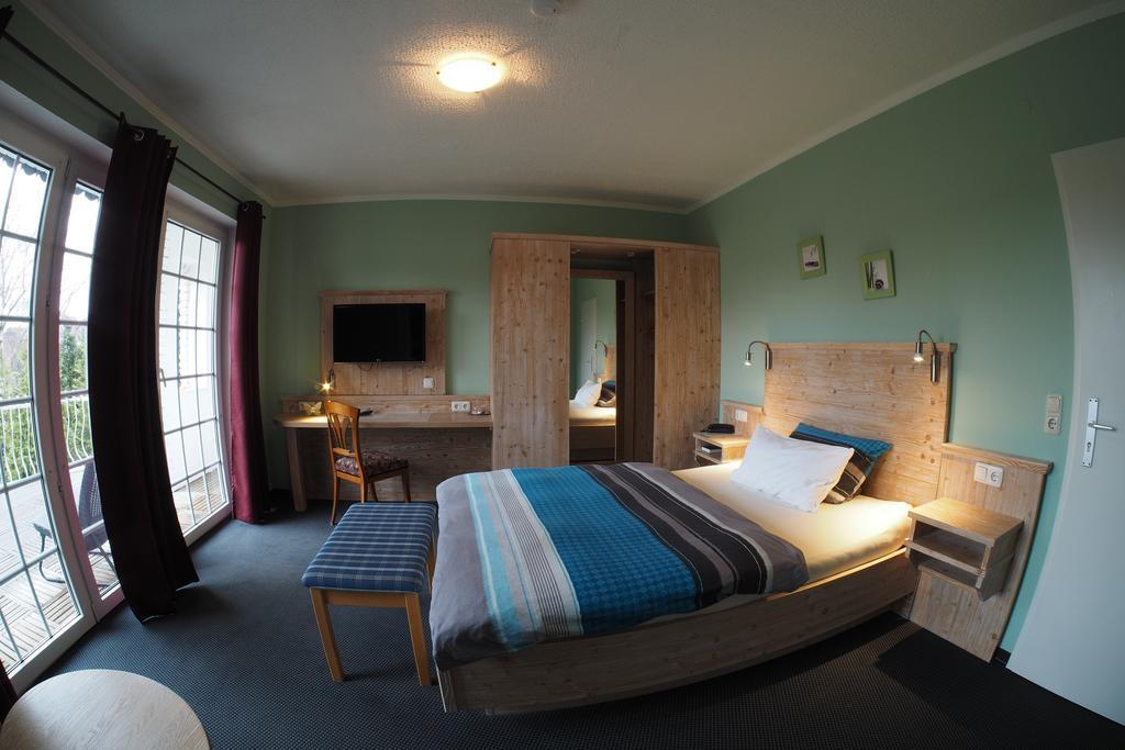 Stelinger Hof Hotel Muenkel Гарбсен Екстериор снимка